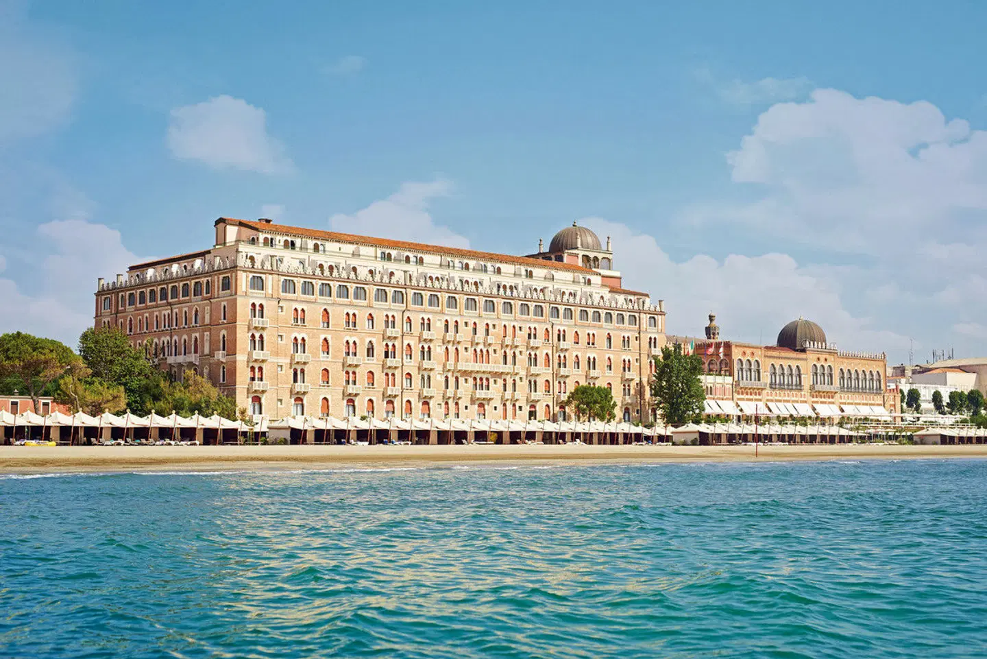 Hotel Excelsior Venice Lido Resort EXTERIOR