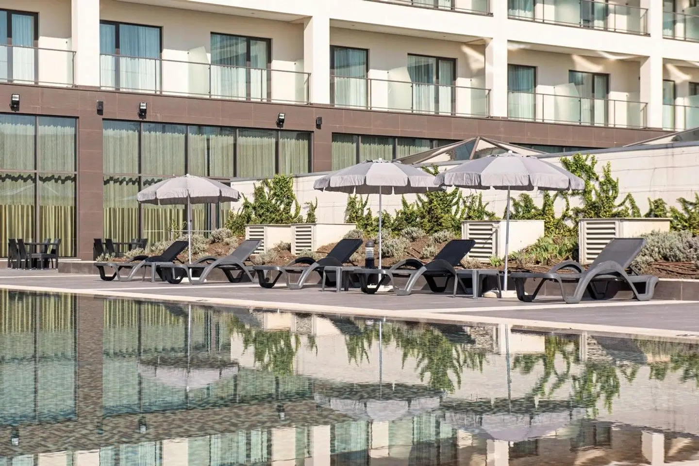 Vila Galé Coimbra OUTDOOR_POOL