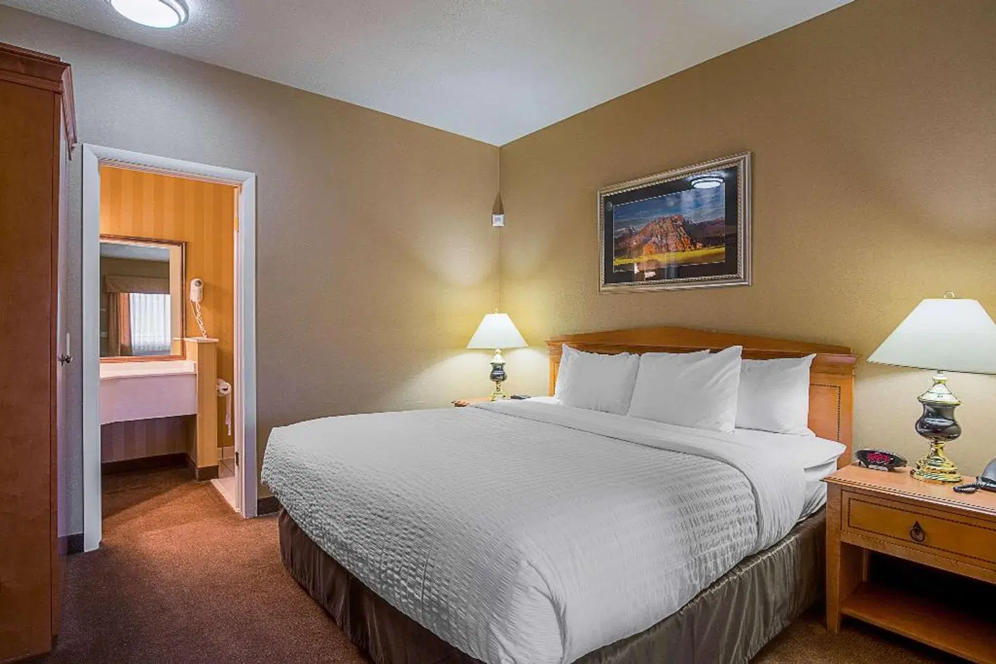 Clarion Suites Saint George ROOM_EXAMPLE