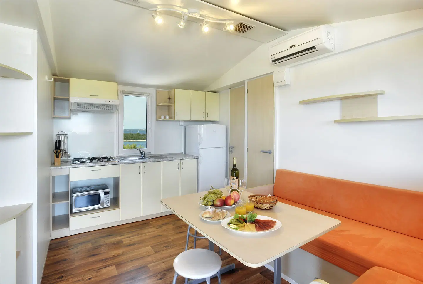 Brioni Sunny Camping ROOM_EXAMPLE