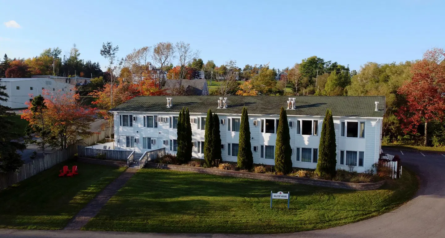 Auberge Gisele's Inn EXTERIOR