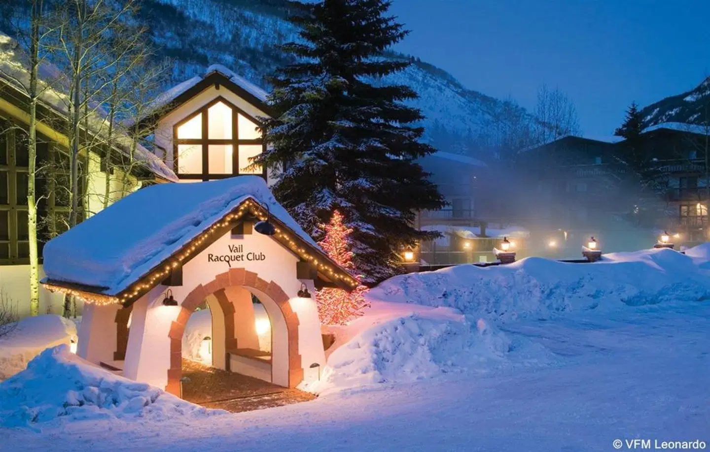 Vail Racquet Club Mountain Resort EXTERIOR