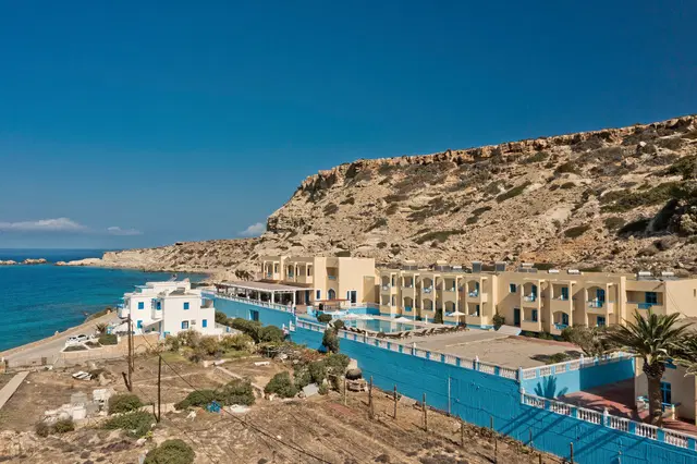 Sarris Hotel LANDSCAPE