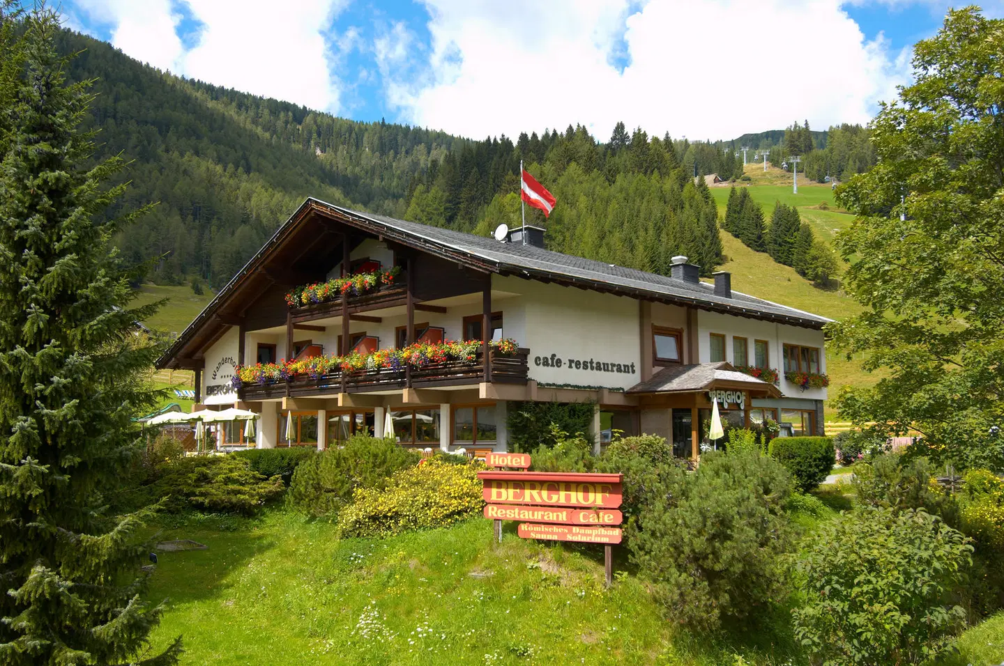 Hotel Berghof EXTERIOR