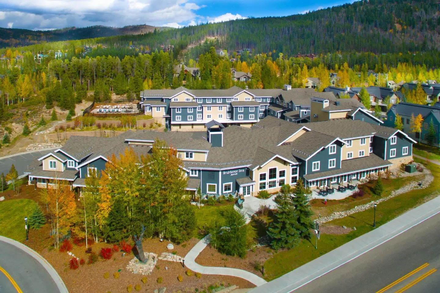 Residence Inn by Marriott Breckenridge EXTERIOR