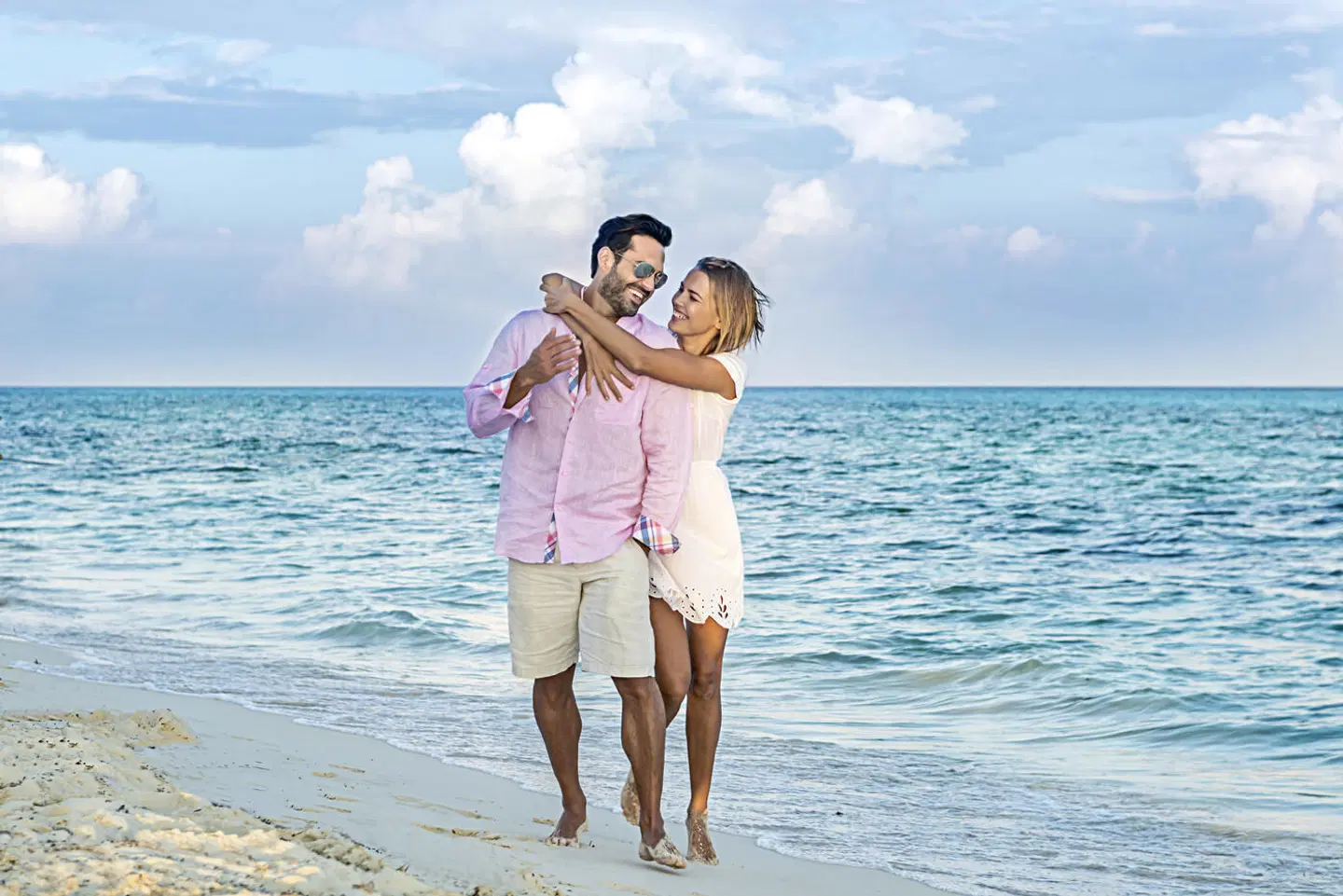 Ocean Riviera Paradise PEOPLE