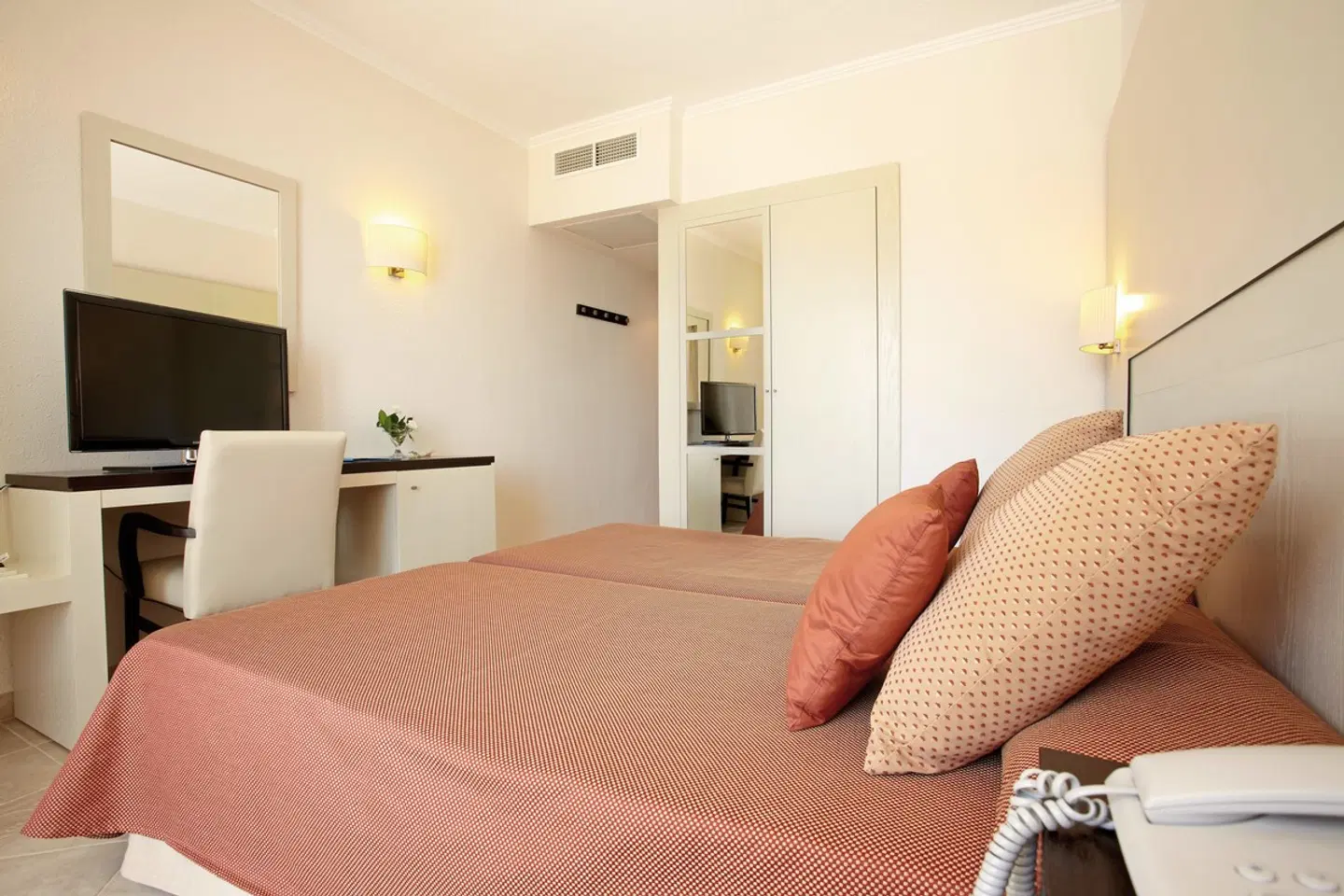 Grupotel Imperio Playa ROOM_EXAMPLE