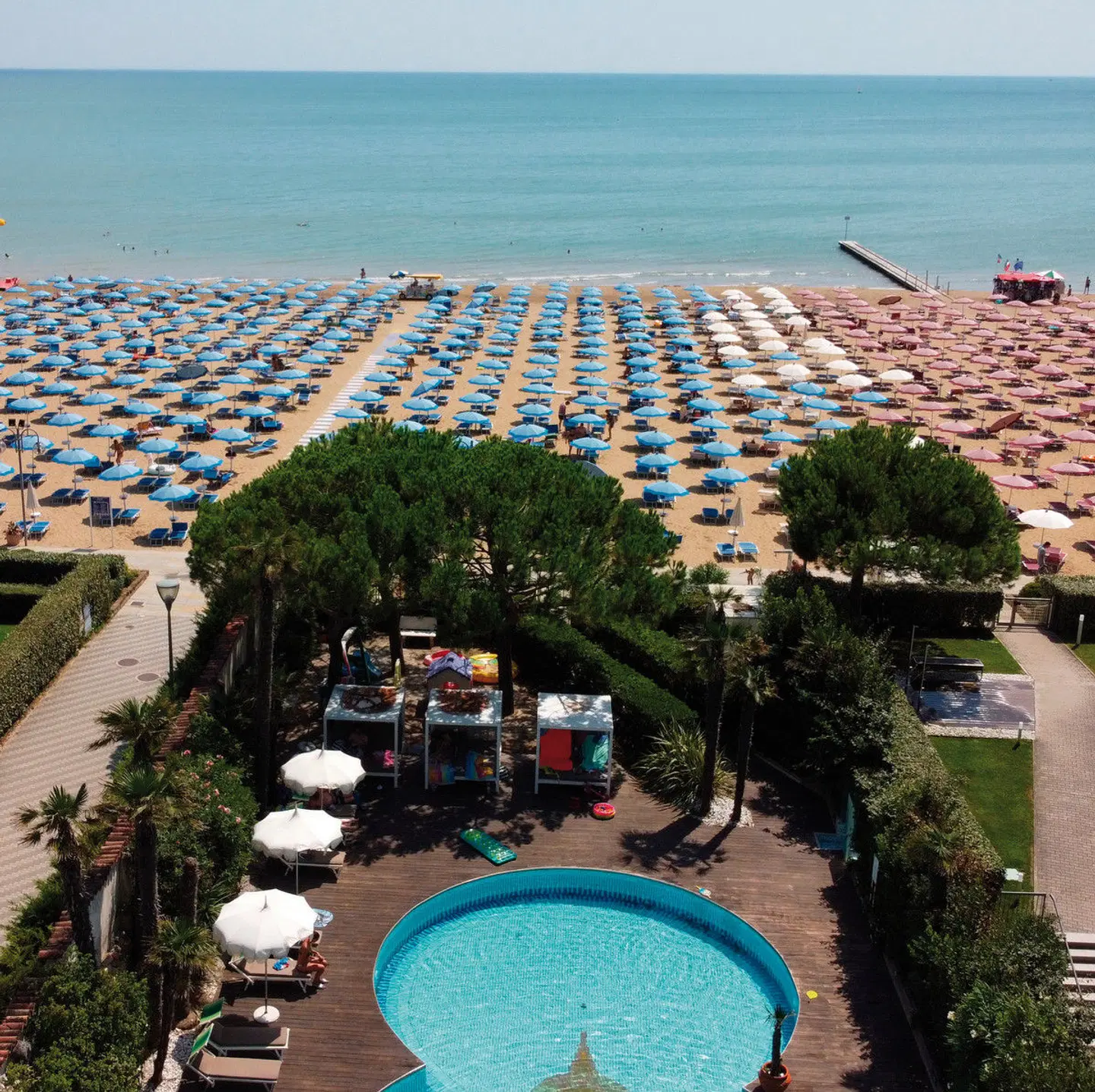 Park Hotel Cellini EXTERIOR