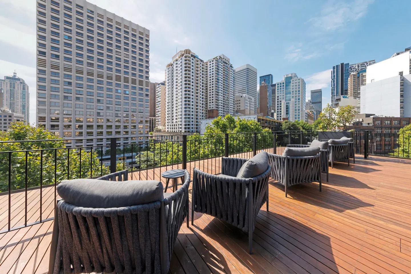 202 Elizabeth Terrasse