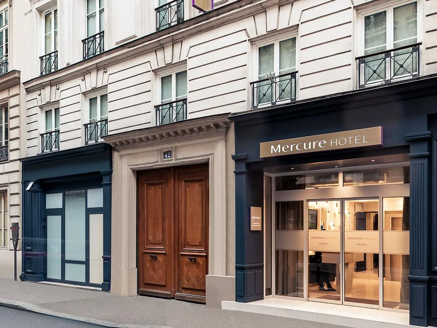 Mercure Paris Opera Grands Boulevards Hotel EXTERIOR