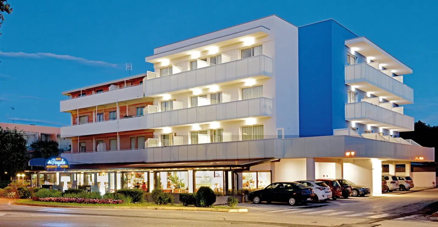 Alla Pergola EXTERIOR