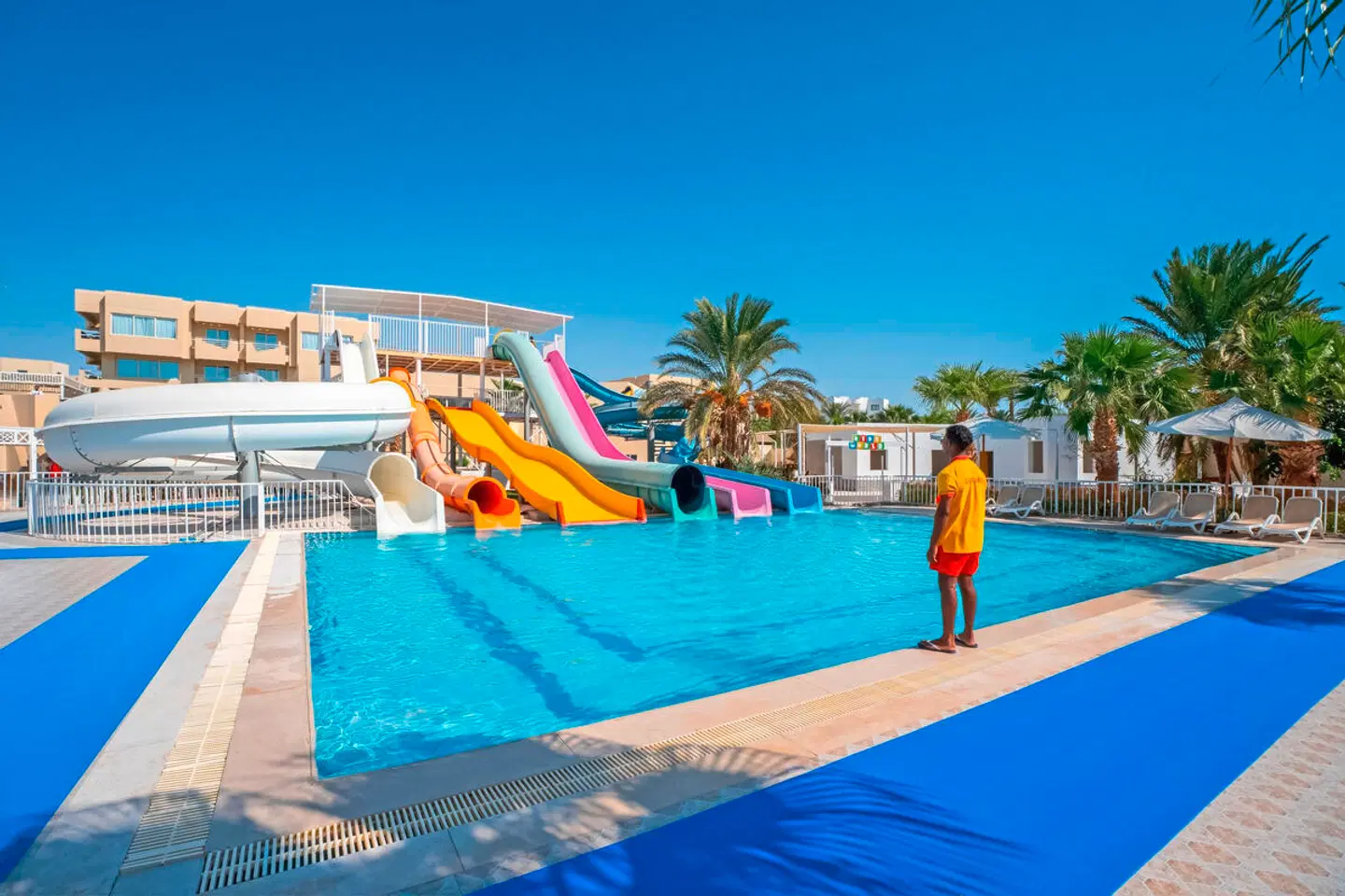 Seven Seas Jolie Bay OUTDOOR_POOL