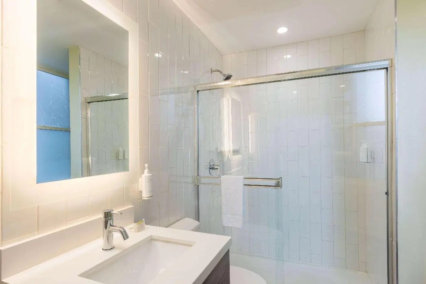 Super 8 by Wyndham San Francisco/Union Square Area Badezimmer