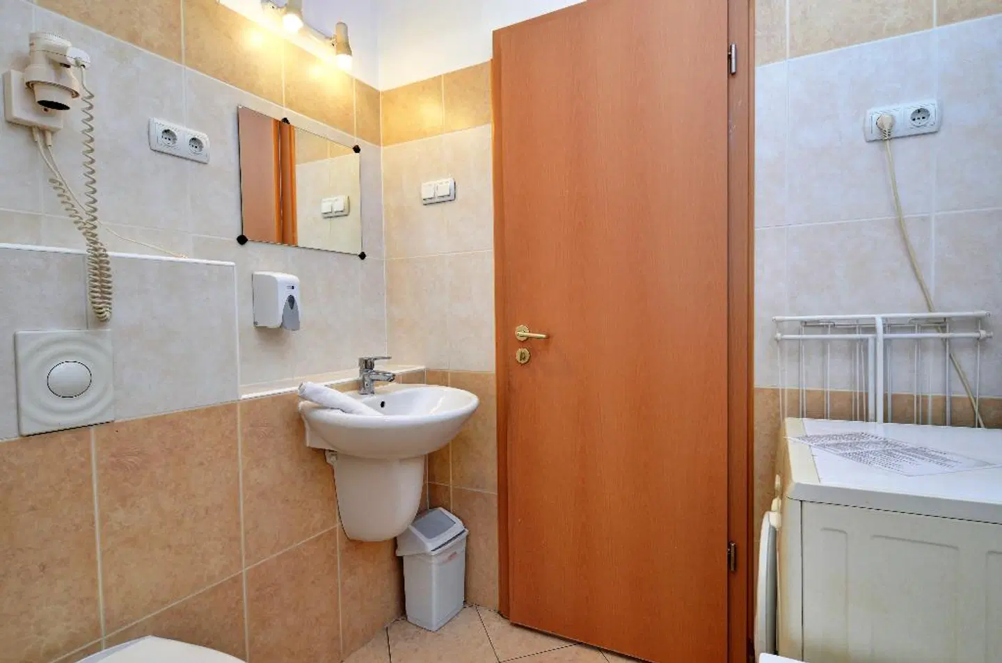 Agape Apartments Badezimmer