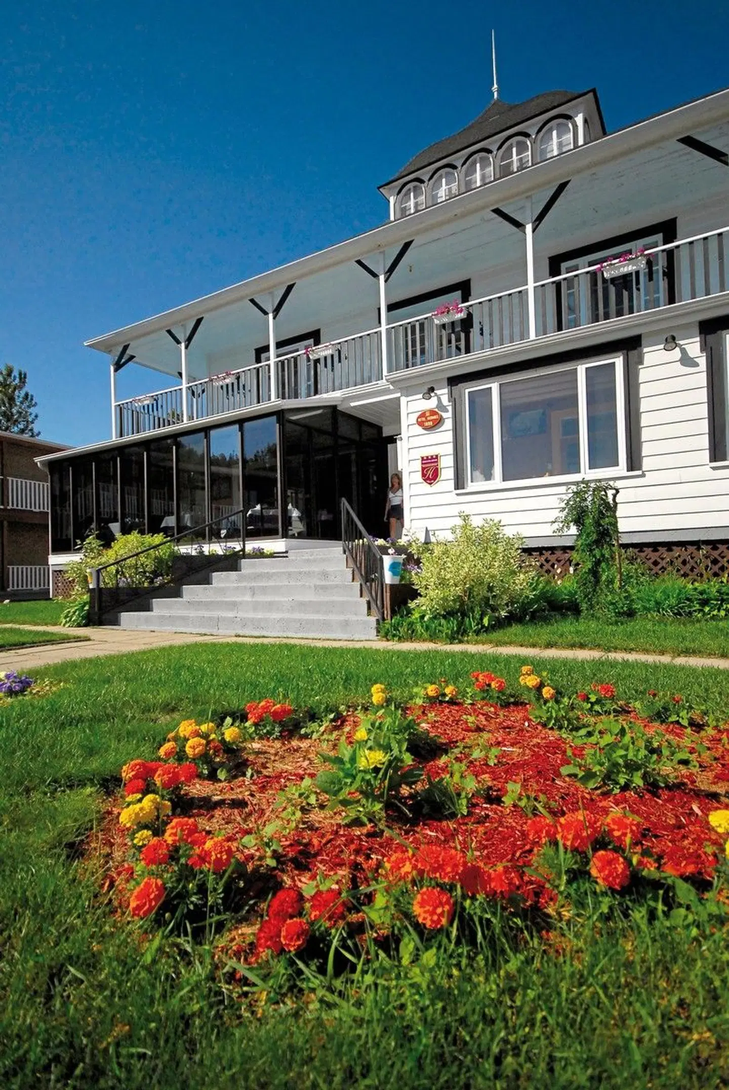 Hotel Georges De Tadoussac Garten