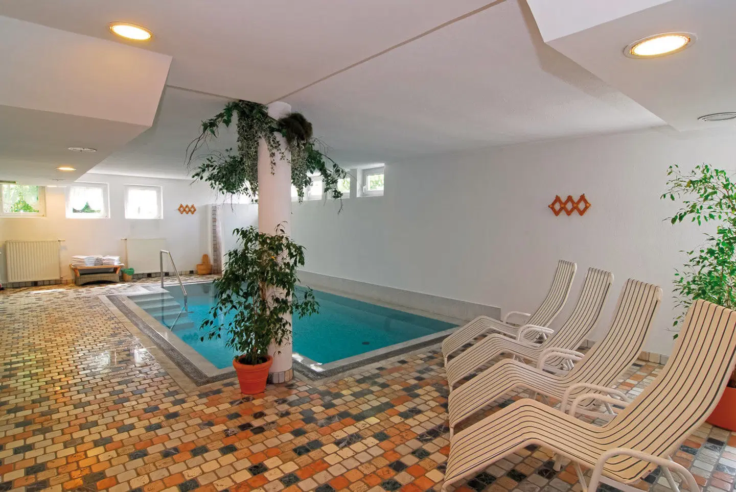 Santeshotel Hallenbad