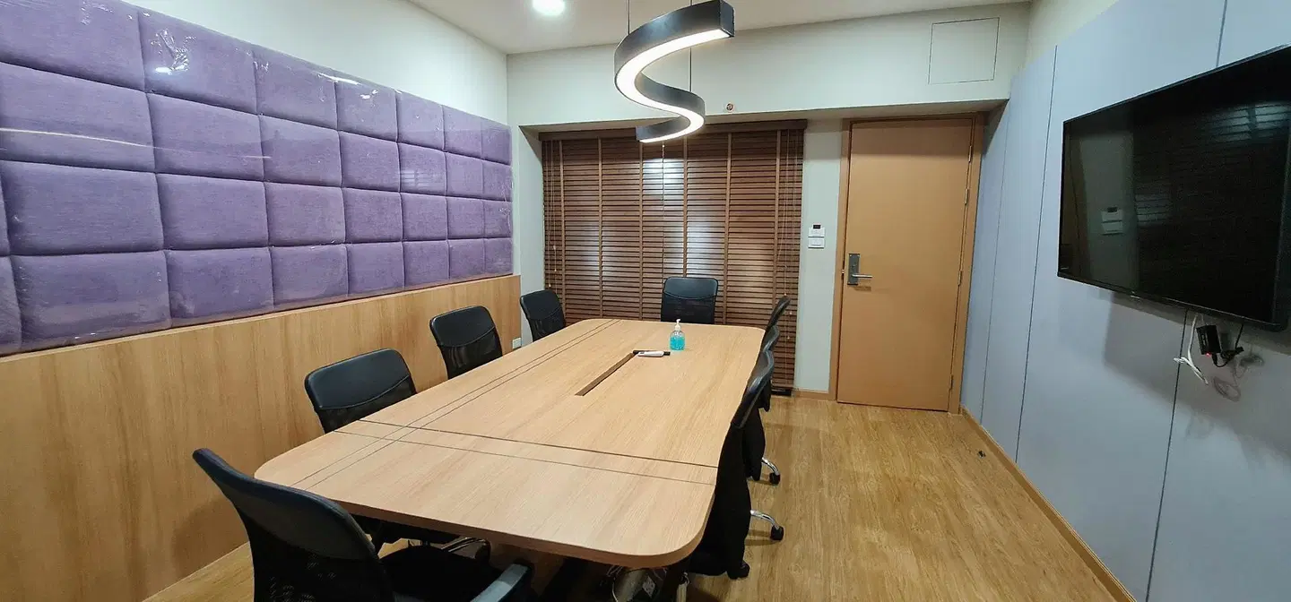 THE NEUF RATCHADA HOTEL (SHA Certified) Konferenz