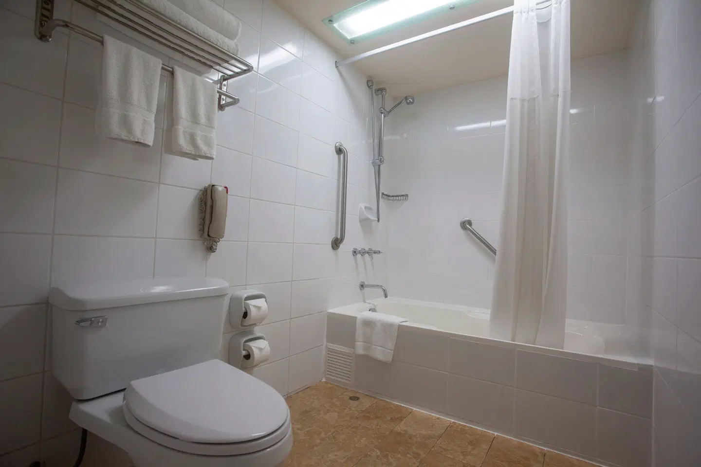 Casa Andina Premium Miraflores Badezimmer