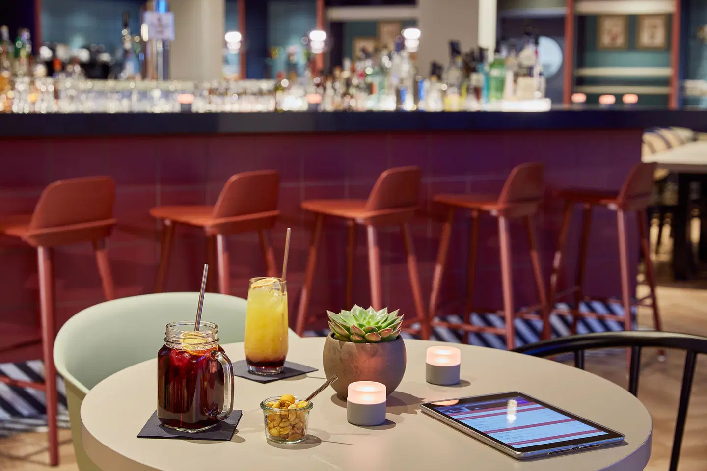 LÉGÈRE EXPRESS Leipzig Bar