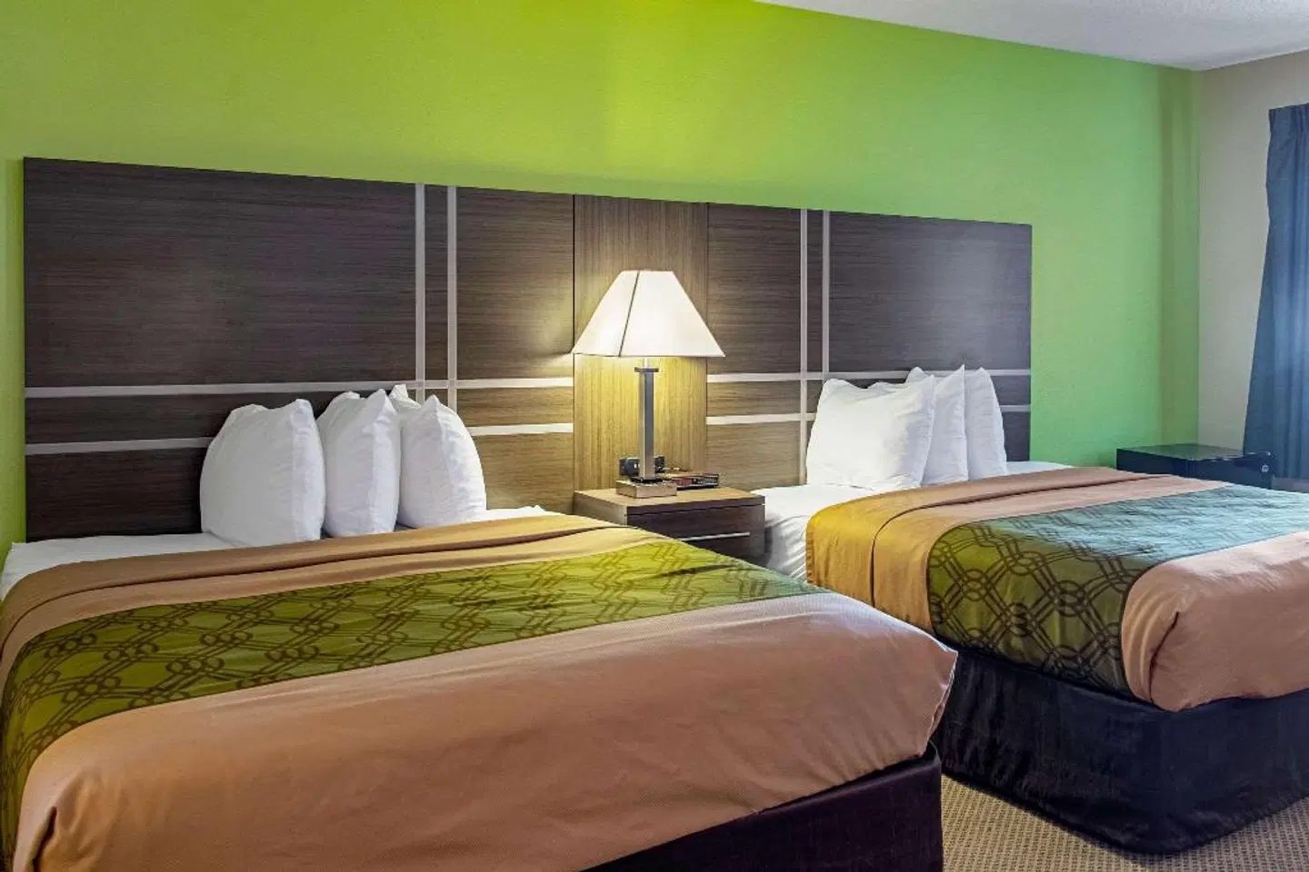 Econo Lodge ROOM_EXAMPLE