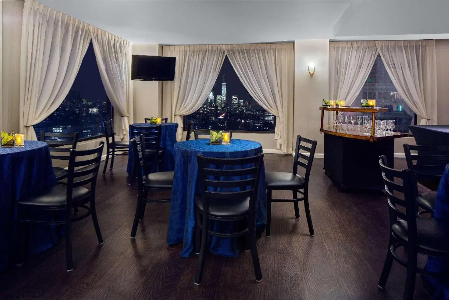 The New Yorker A Wyndham Hotel ROOM_EXAMPLE