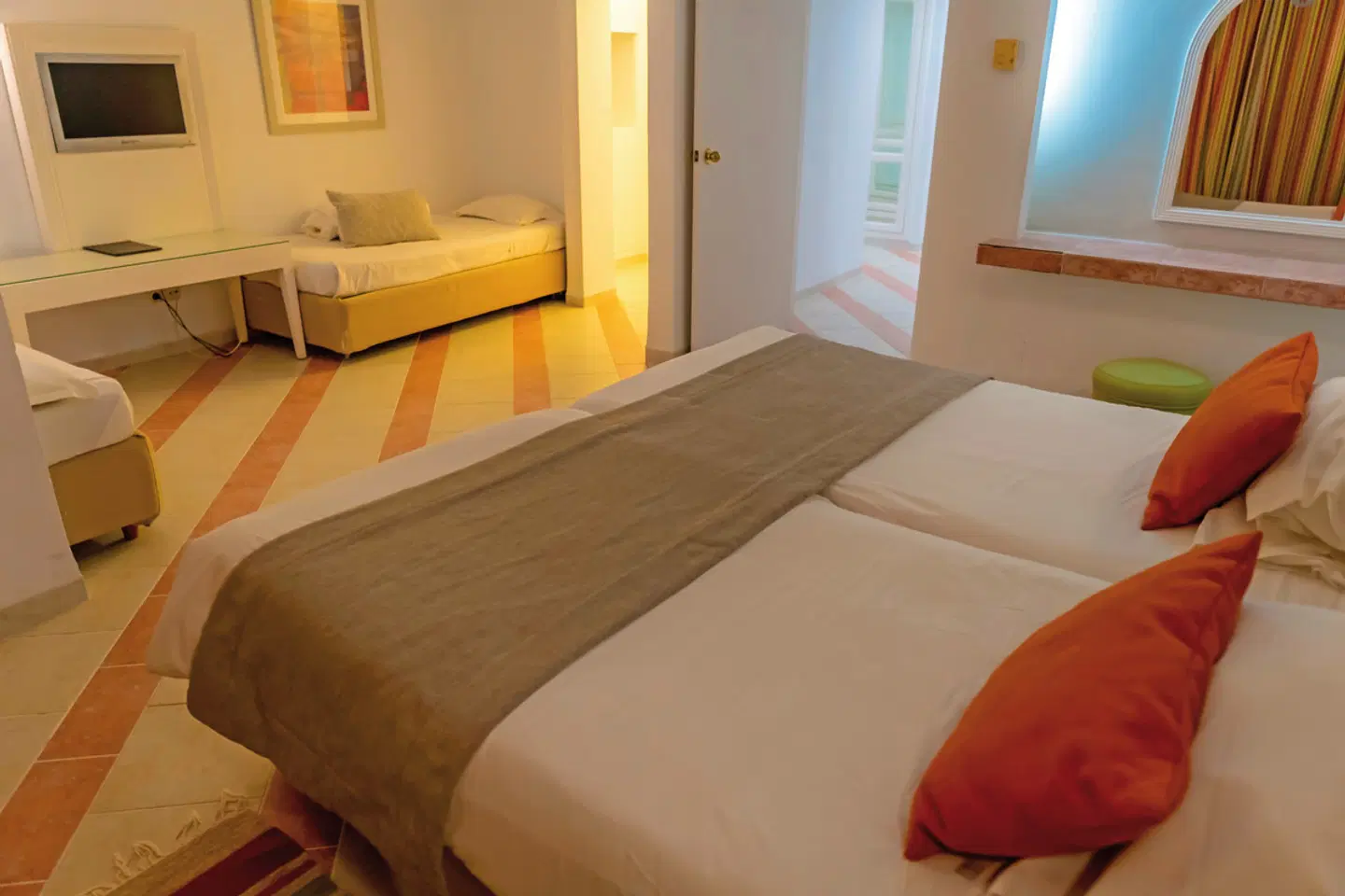 Royal Tulip Taj Sultan ROOM_EXAMPLE