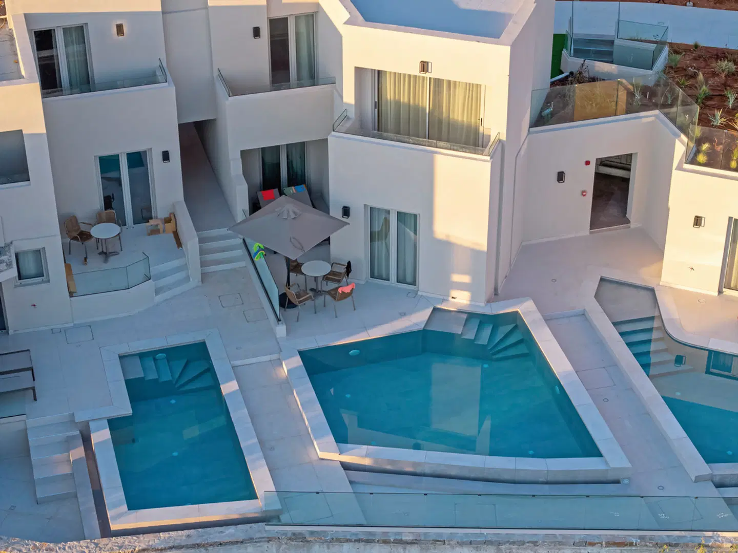 Galaxy Suites Boutique Resort Terrasse