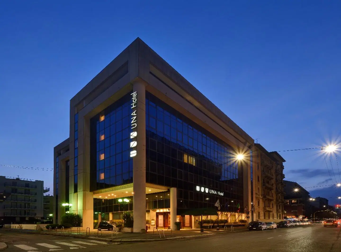 UNA Hotel Scandinavia EXTERIOR