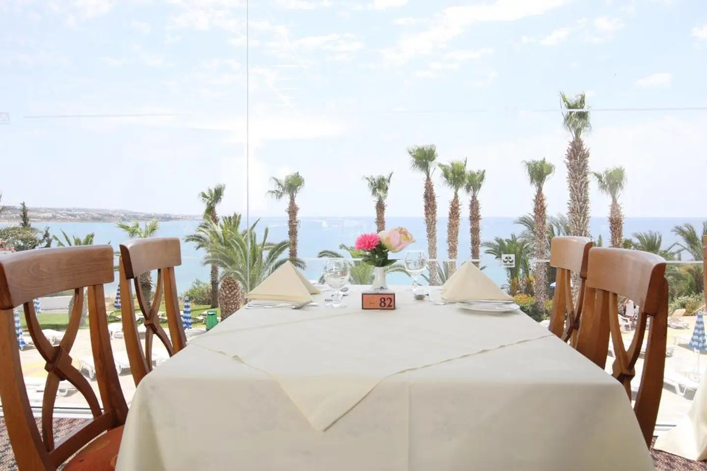 Ascos Coral Beach Hotel Terrasse