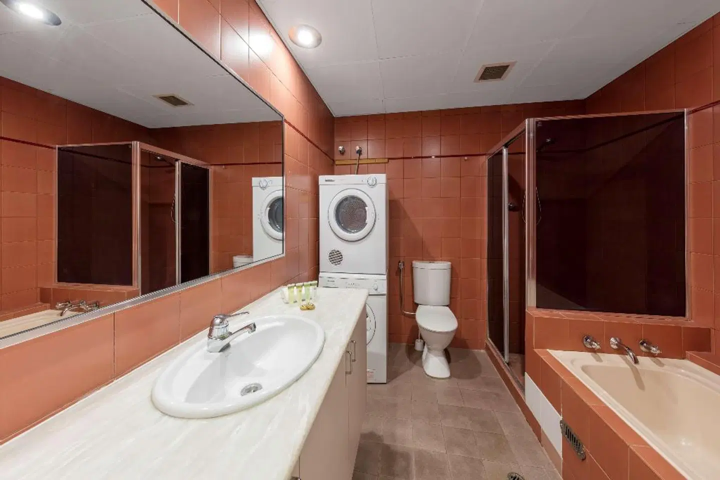 Woolloomooloo Waters Apartment Hotel Badezimmer