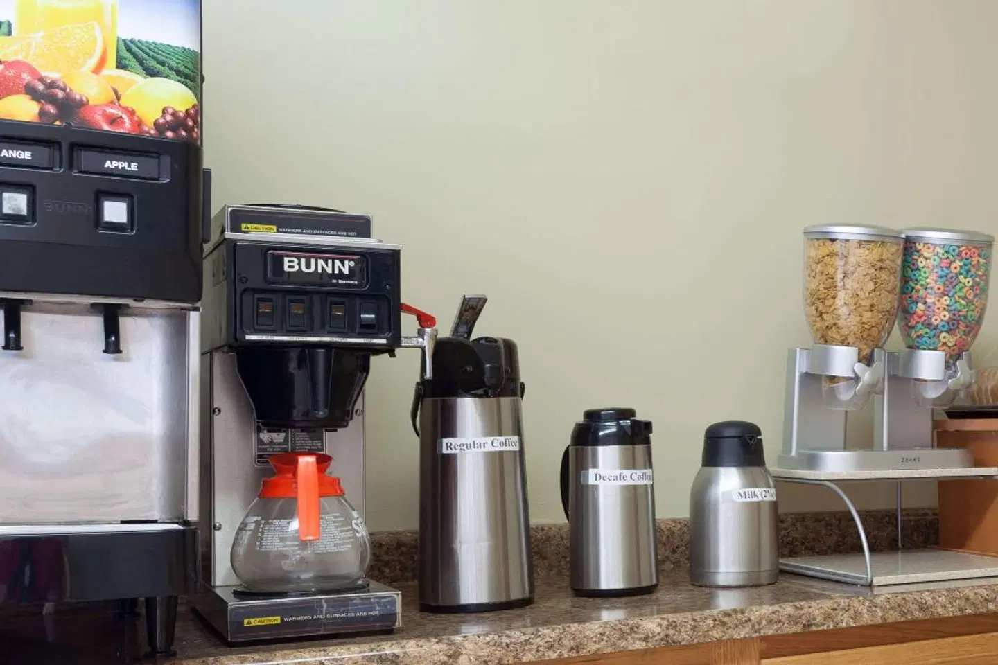 Travelodge by Wyndham Seymour Bar