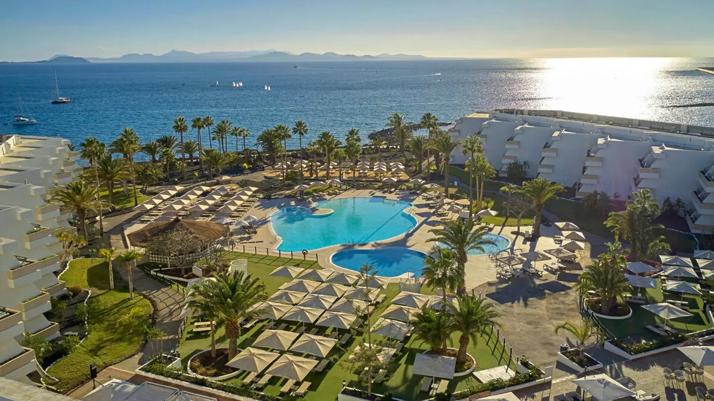 Dreams Lanzarote Playa Dorada Resort & Spa OUTDOOR_POOL