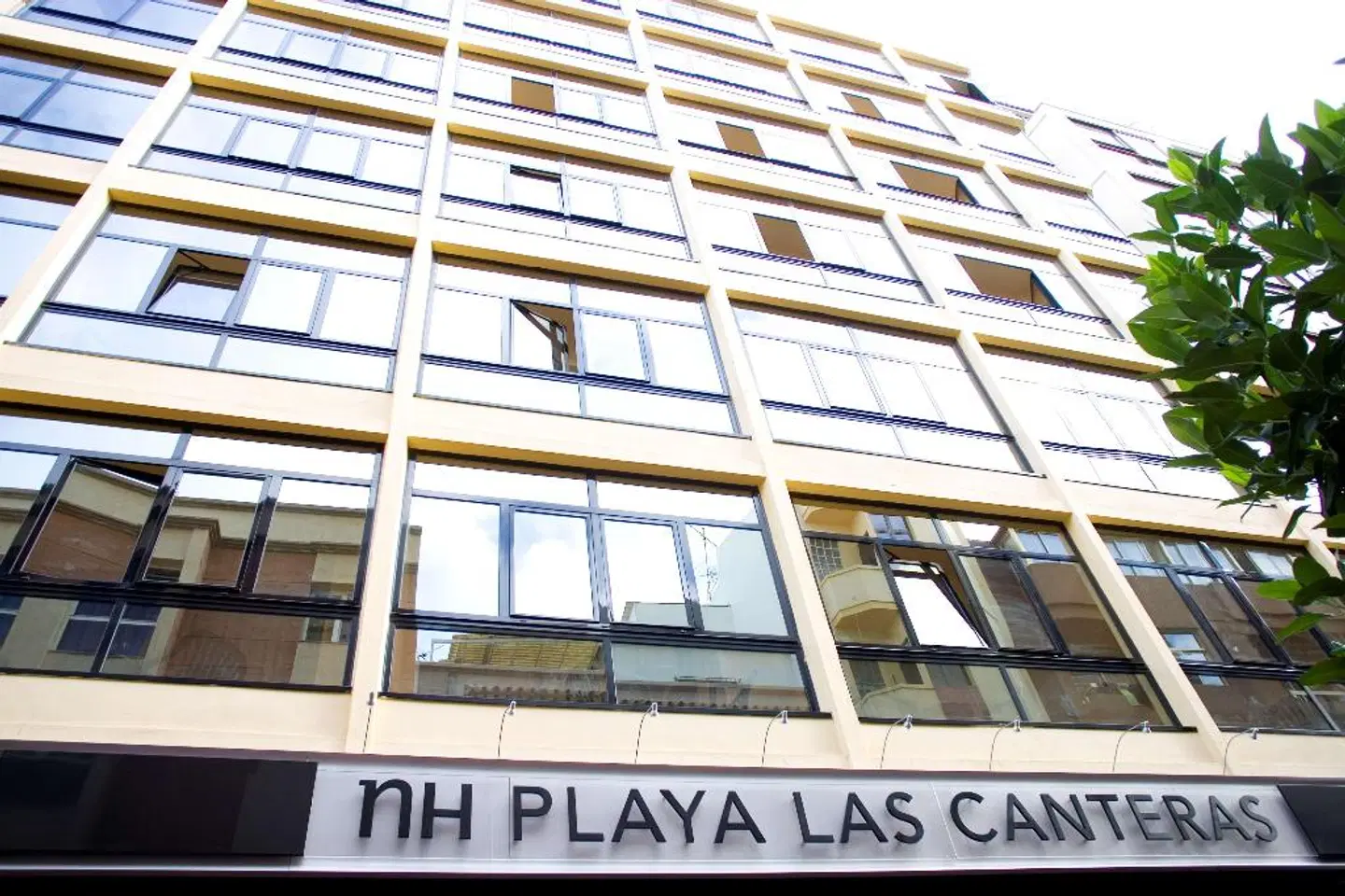NH Las Palmas Playa las Canteras EXTERIOR