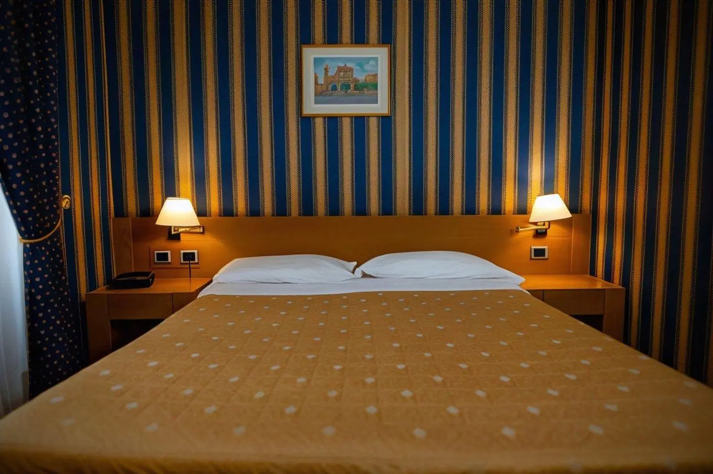 Andreotti ROOM_EXAMPLE