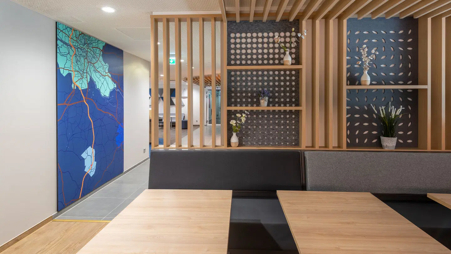 Holiday Inn Express Hamburg South A7/AS42 LOUNGE_LOBBY