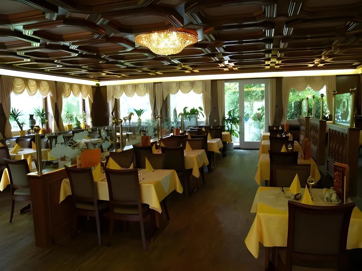 Royal Garden Restaurant