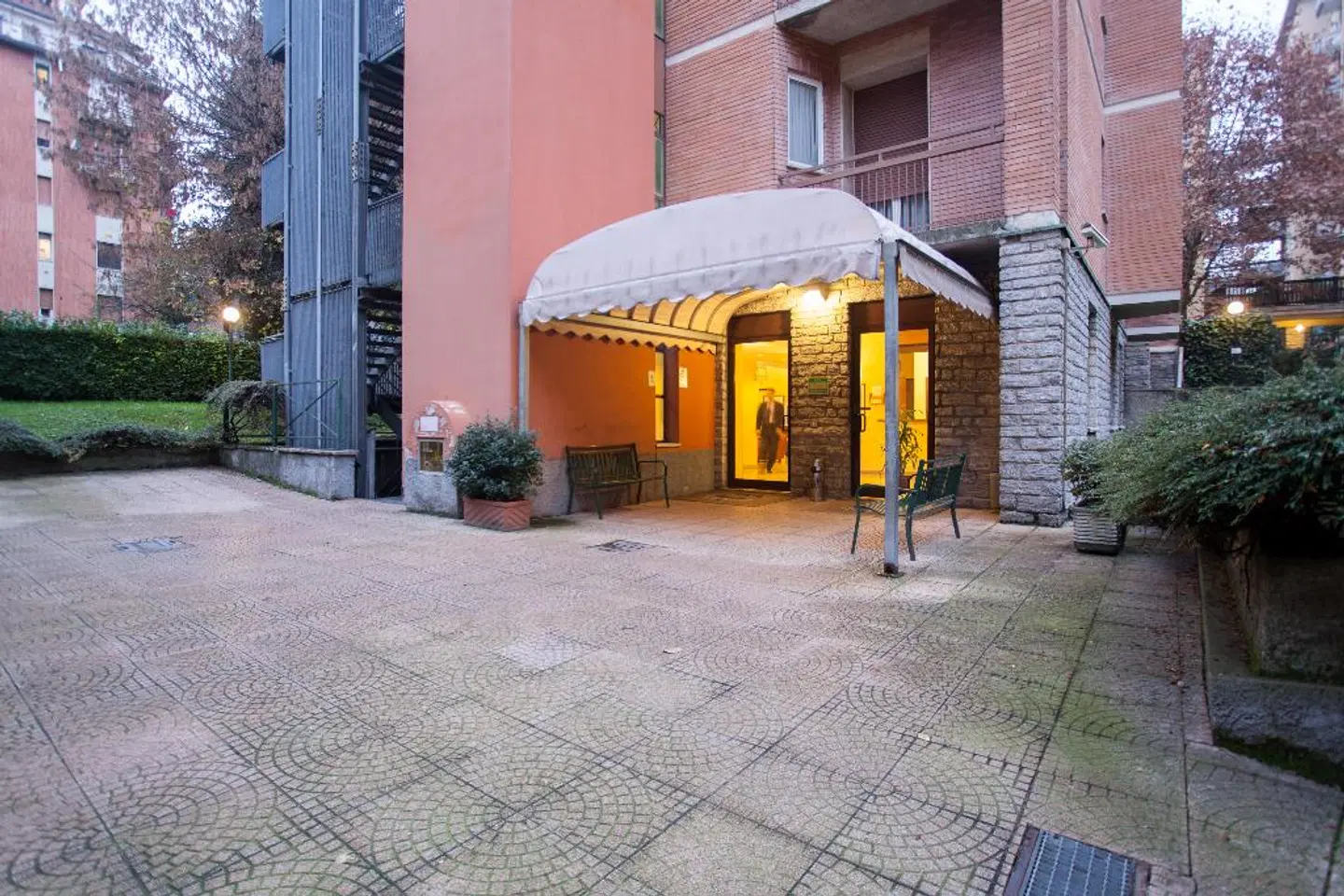 iH Aparthotel Milano Argonne Park EXTERIOR