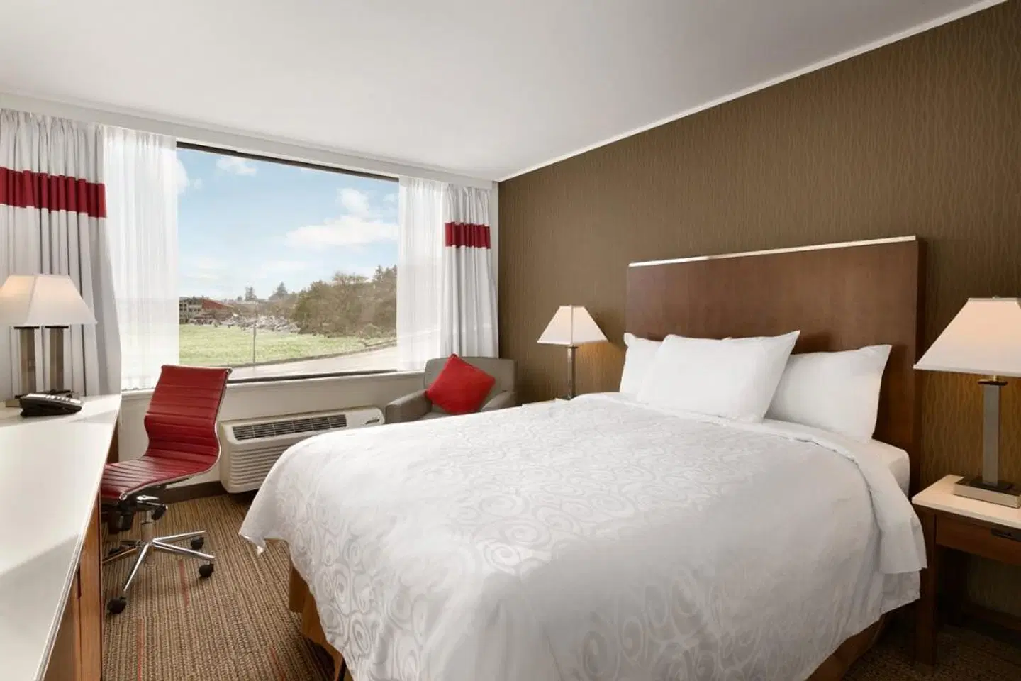 Coast Discovery Inn ROOM_EXAMPLE