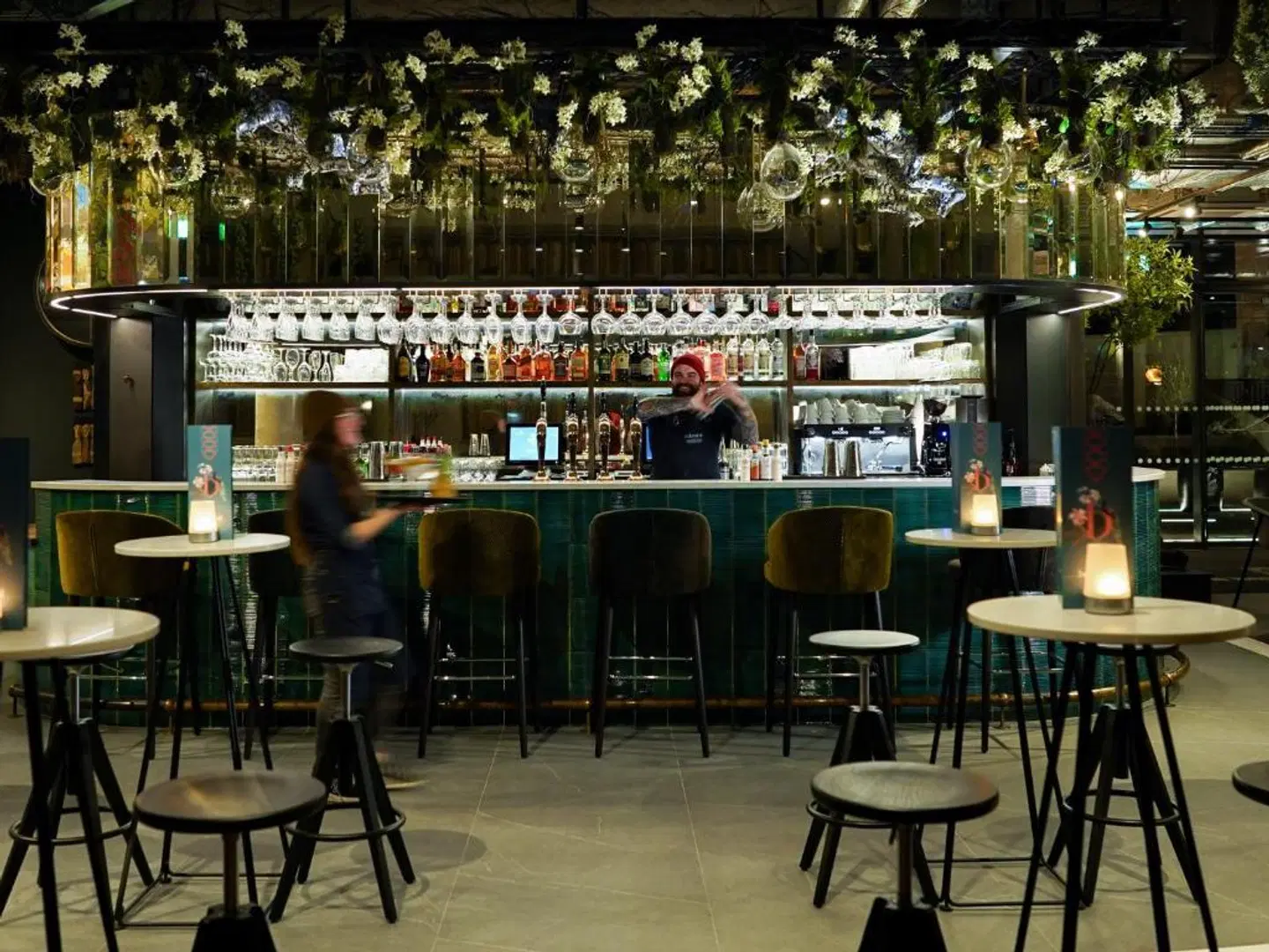 Dublin One Hotel Bar