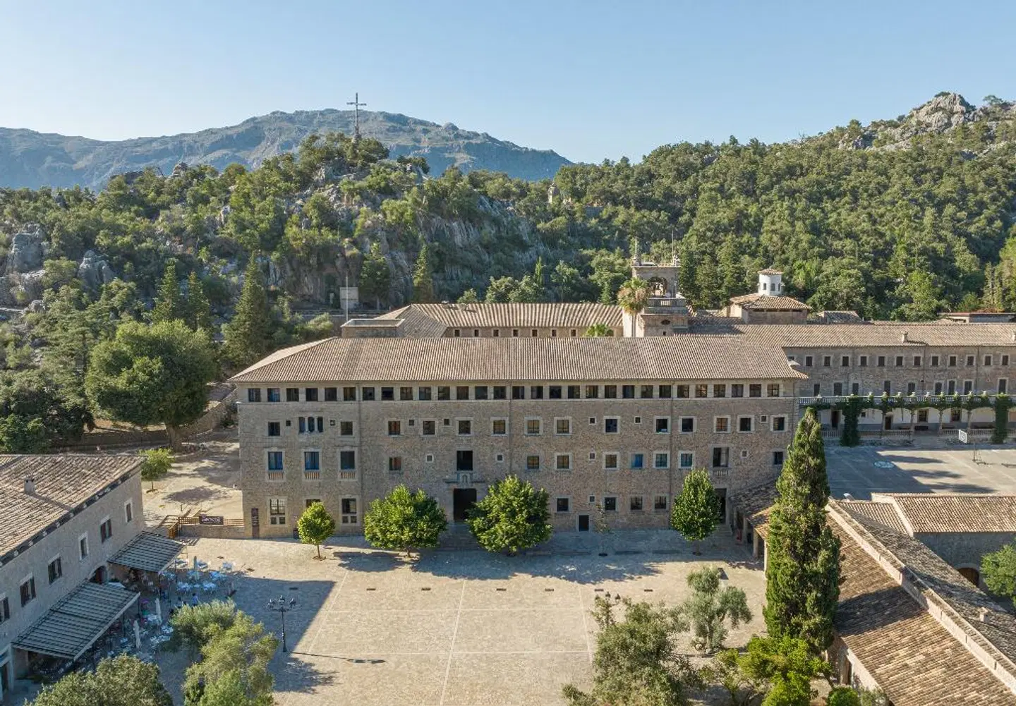 Santuari de Lluc EXTERIOR