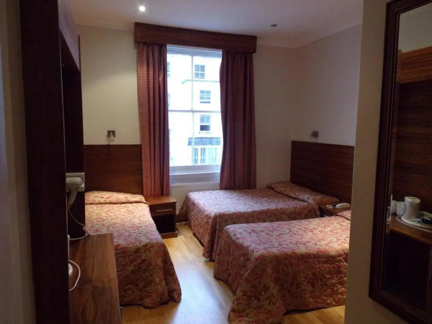 Wedgewood ROOM_EXAMPLE