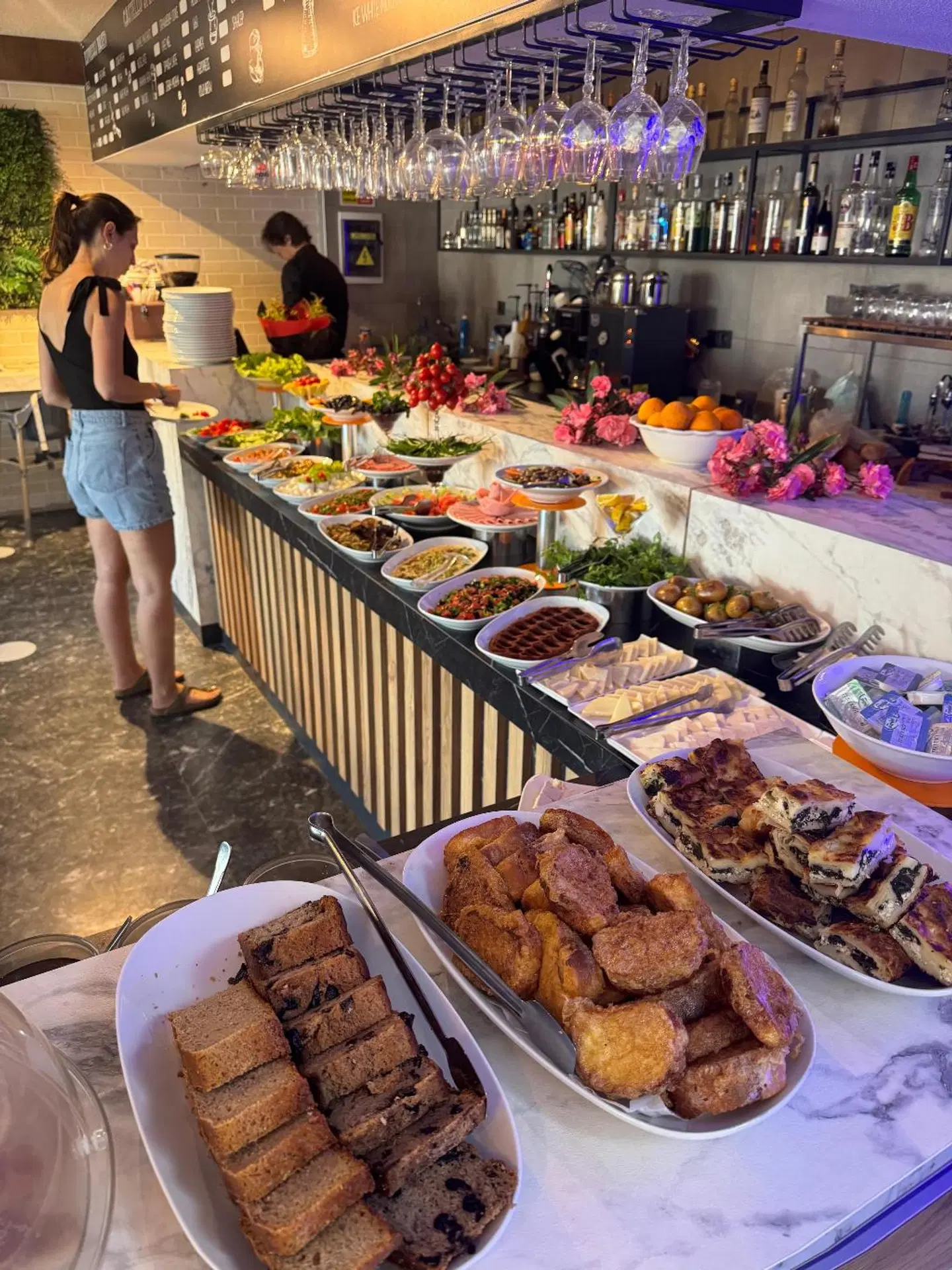 TNR Boutique Hotel Restaurant