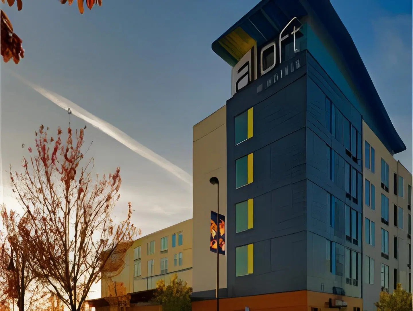 Aloft Portland Airport at Cascade Station EXTERIOR