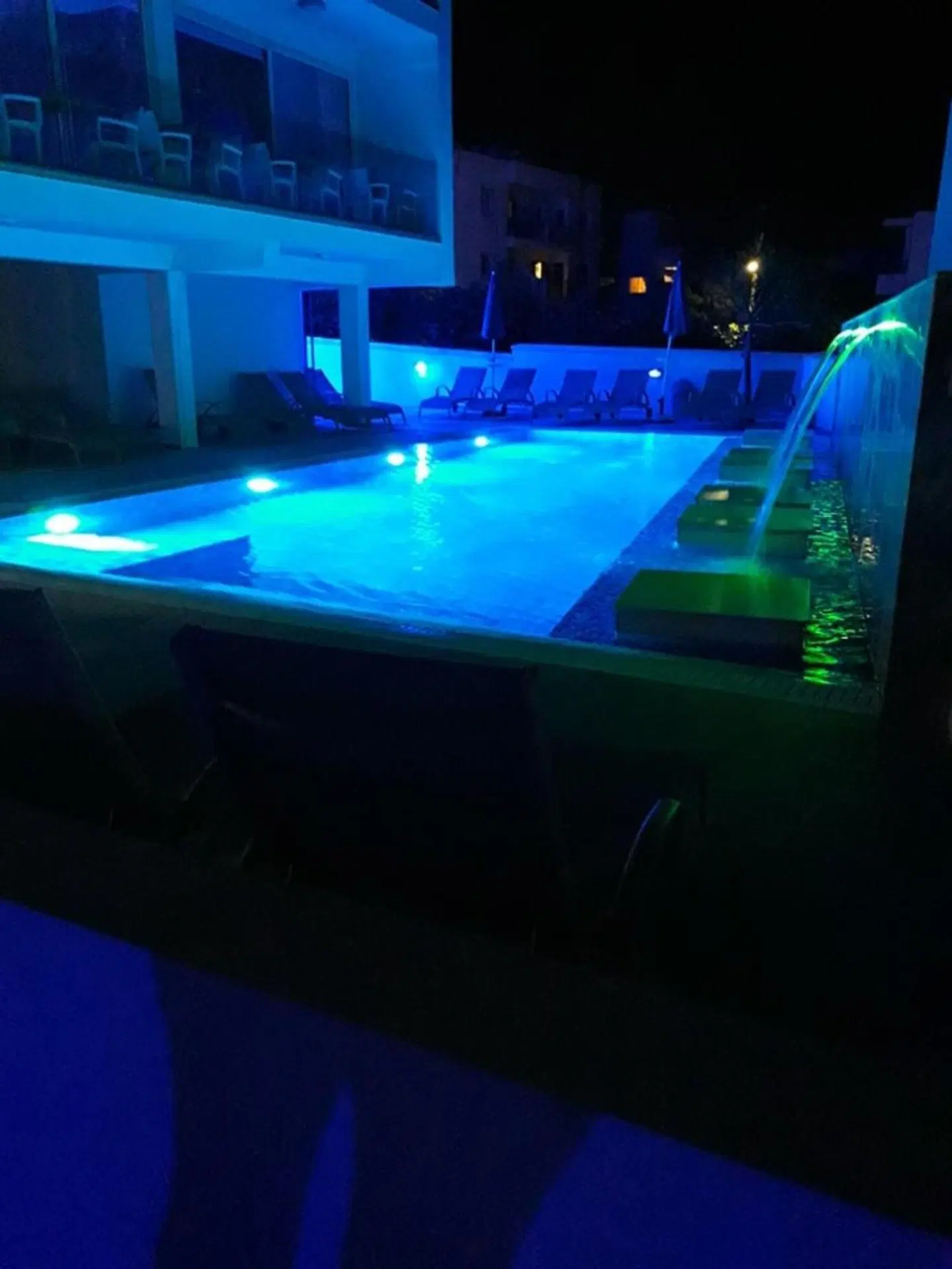 Sunny Blue Hotel Hallenbad