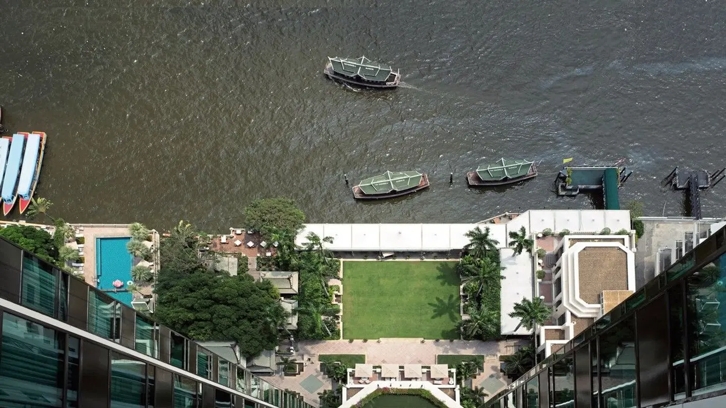 The Peninsula Bangkok LANDSCAPE