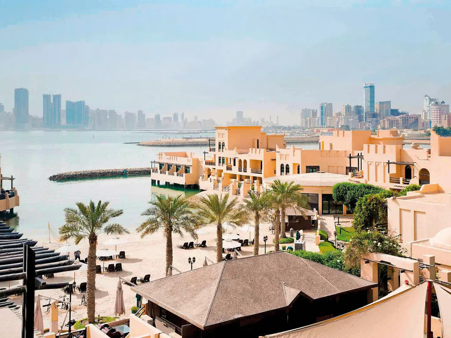 Novotel Bahrain Al Dana Resort EXTERIOR