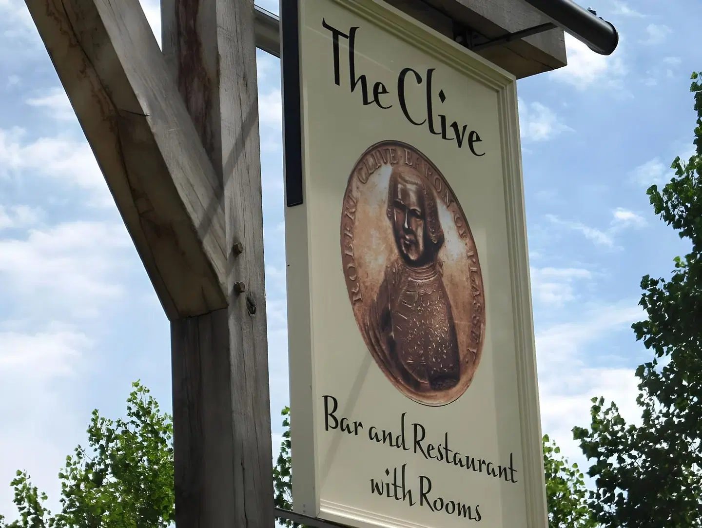 The Clive Arms EXTERIOR