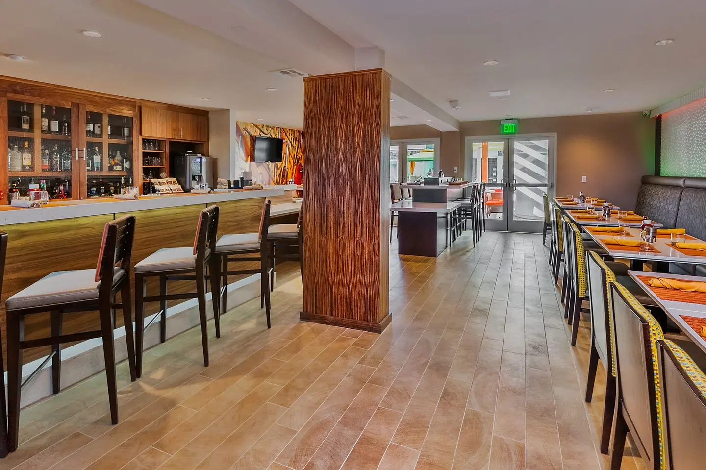 Hotel Indigo Anaheim by IHG LOUNGE_LOBBY