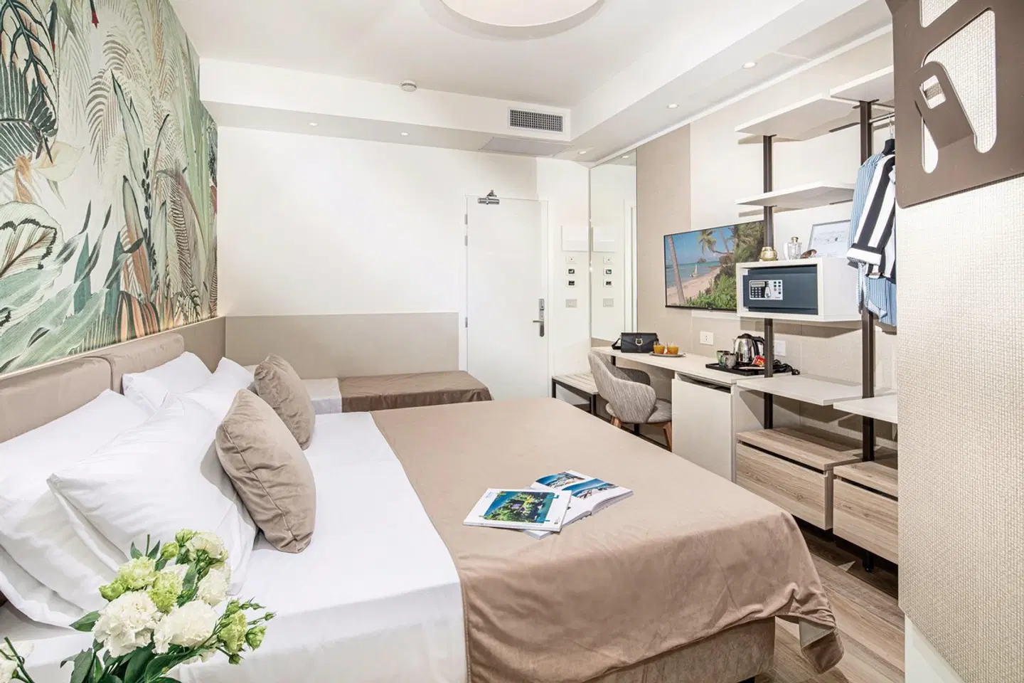 Excelsior ROOM_EXAMPLE