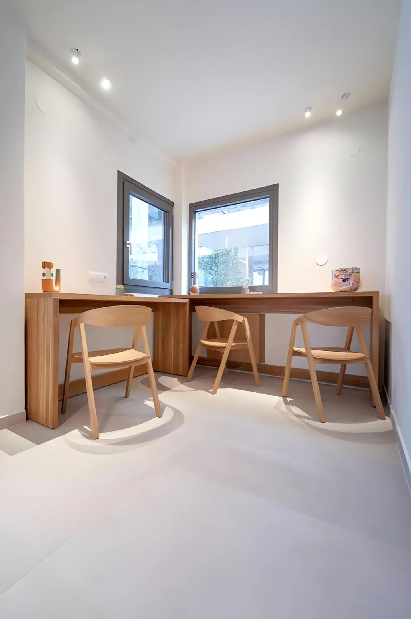 Celine's Rose ROOM_EXAMPLE